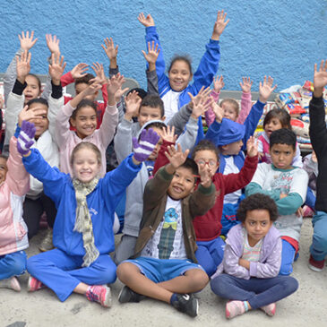 Doações de 262kg alimentos para Projeto Mudar e Projeto PIVI