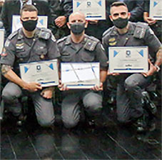 PMs Nota 10 são homenageados no Palácio dos Bandeirantes