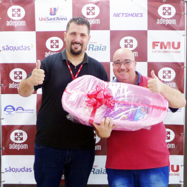 Associado recebe Auxílio Natalidade da ADEPOM