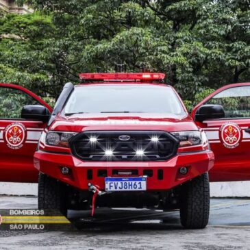 Corpo de Bombeiros recebe 24 novas viaturas de apoio a incêndios e salvamentos de maior complexidade