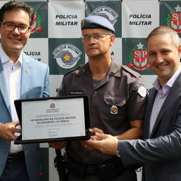 Secretário Derrite participa das celebrações do 47º aniversário do 10º BPM/I