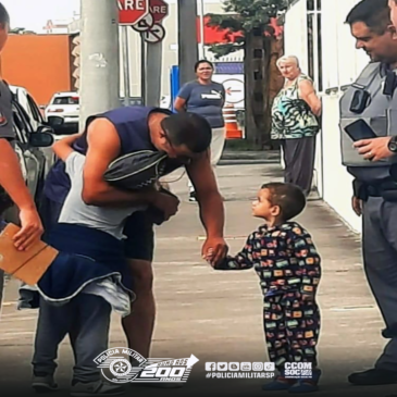 Criança perdida é encontrada por PMs em São José dos Campos