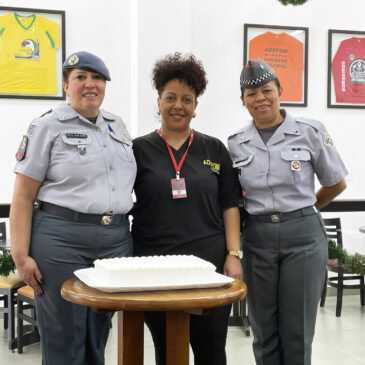 CMB completa 106 anos de existência com bolo presenteado pela ADEPOM