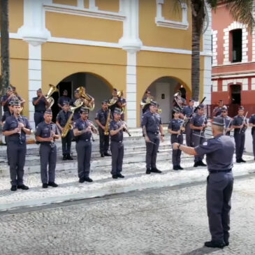A Família ADEPOM admira e aplaude o talento do Corpo Musical da PMESP