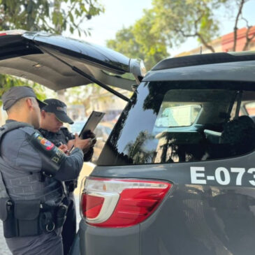 PMs prendem trio e recuperam medicamentos de alto custo roubados de farmácia