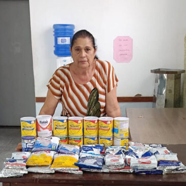 ADEPOM entrega doações arrecadadas no 58º Café dos Veteranos e Pensionistas