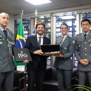 Cel PM Glauce é recebida na Alesp para reforço da parceria em prol da segurança pública
